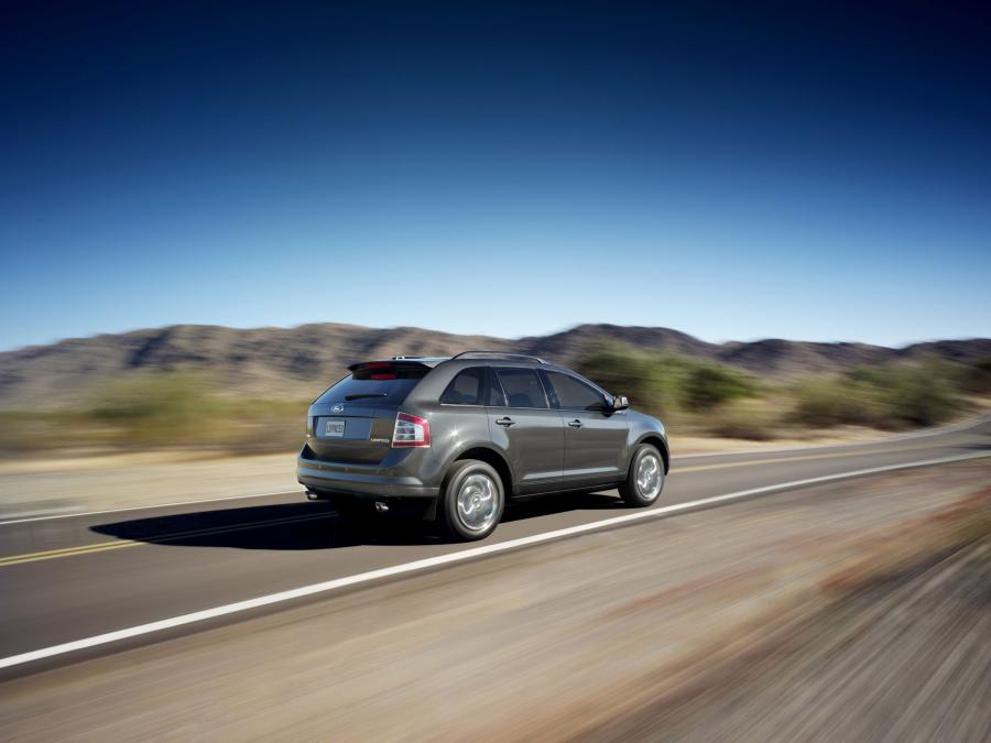  Ford Edge 2007 года  (фото 22 из 107)